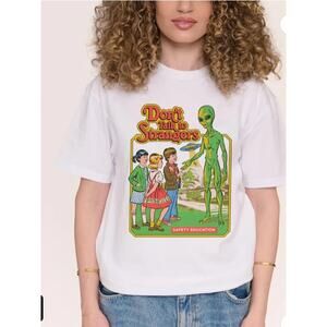 Steven Rhodes Unisex Tee "Don't Talk To Strangers" Alien & Kids - Size Medium